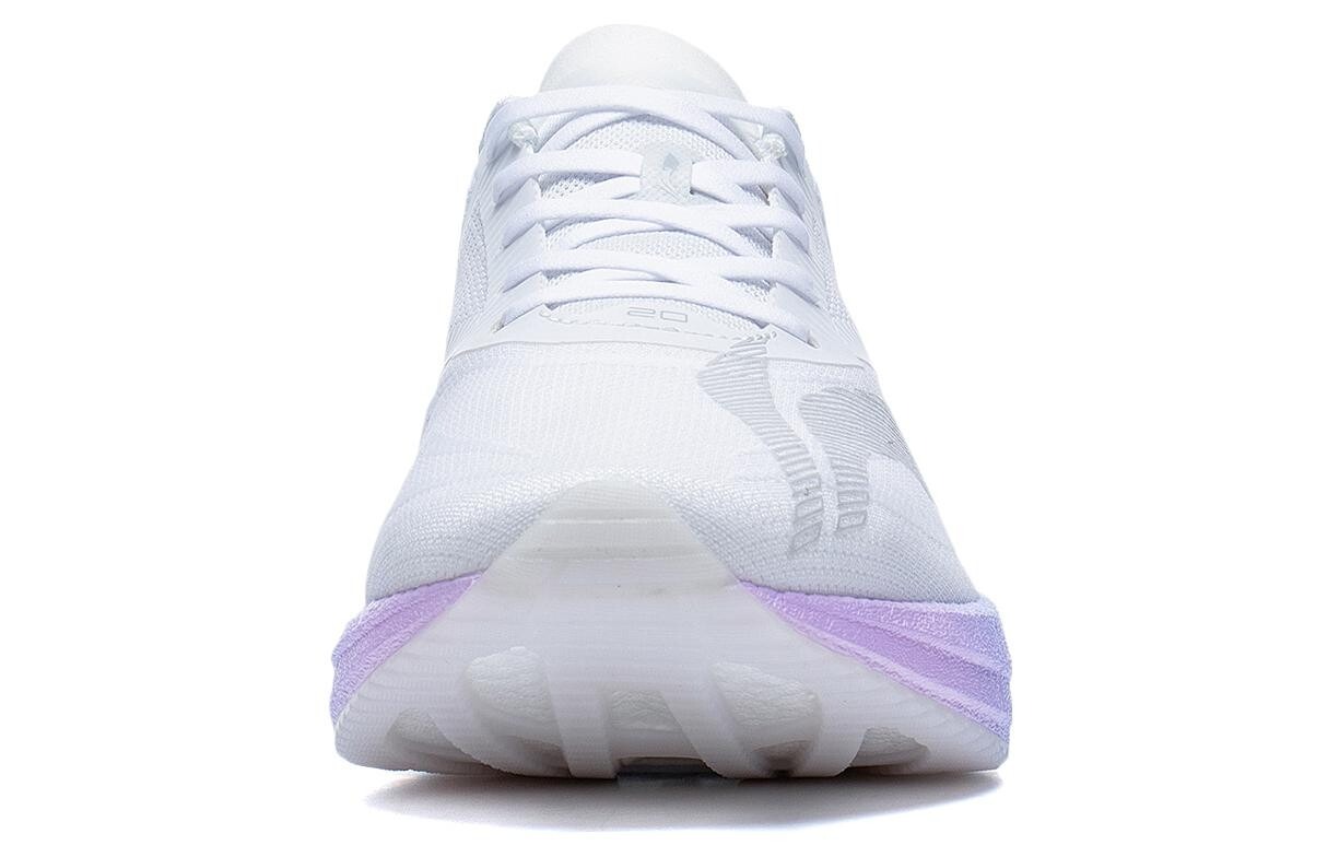 ARBT001-10 Беговые кроссовки Super Light 20 белые